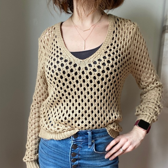 Andrea Jovine Sweaters - Open Knit Beige Long Sleeve V-Neck Sweater